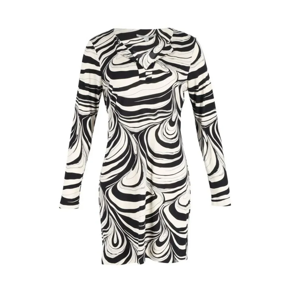 Diane Von Furstenberg “Reina” Printed Mini Dress in Black and White Cotton